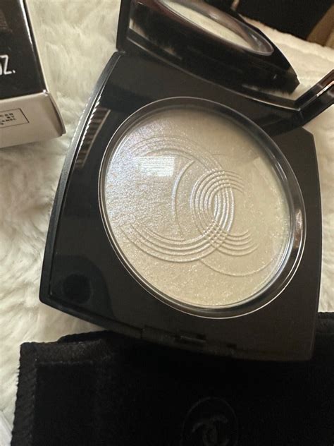 chanel ocean highlighter|chanel makeup highlighter.